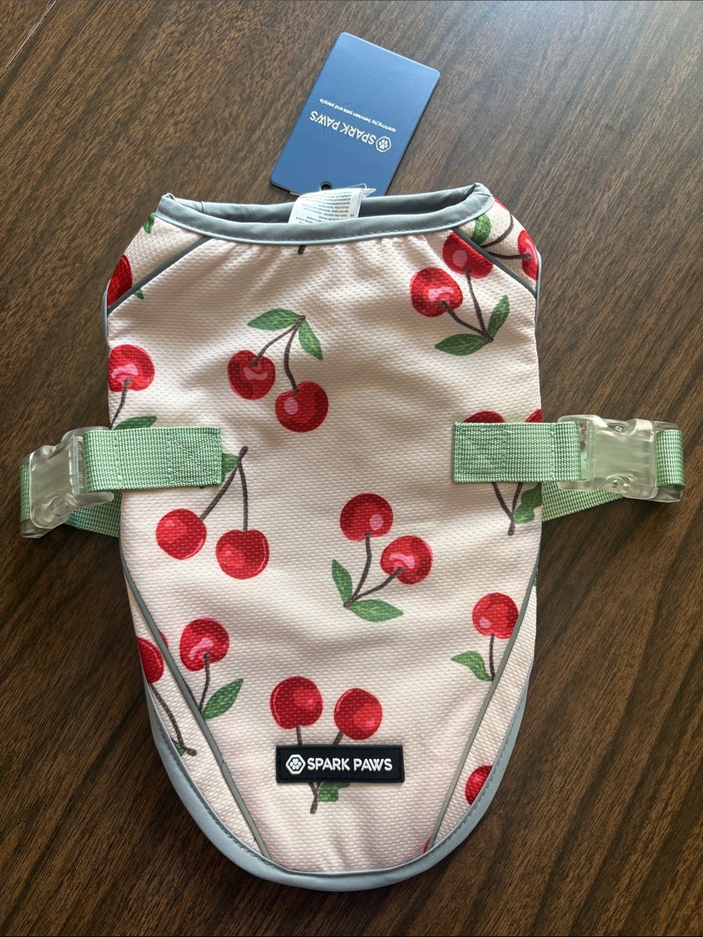 NEW Spark Paws Medium Cooling Vest Cherry Print Dog Harness Pink NWT - Picture 2 of 6